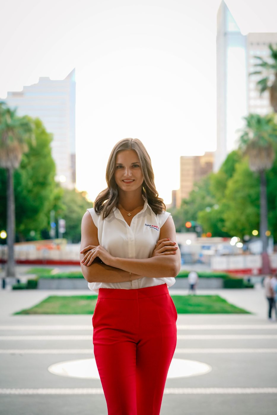 Anna Curry, Managing Broker