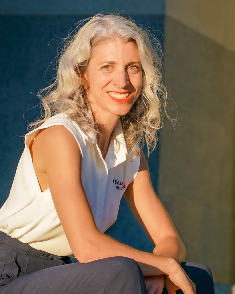 Emilie Stigliani, Real Estate Agent